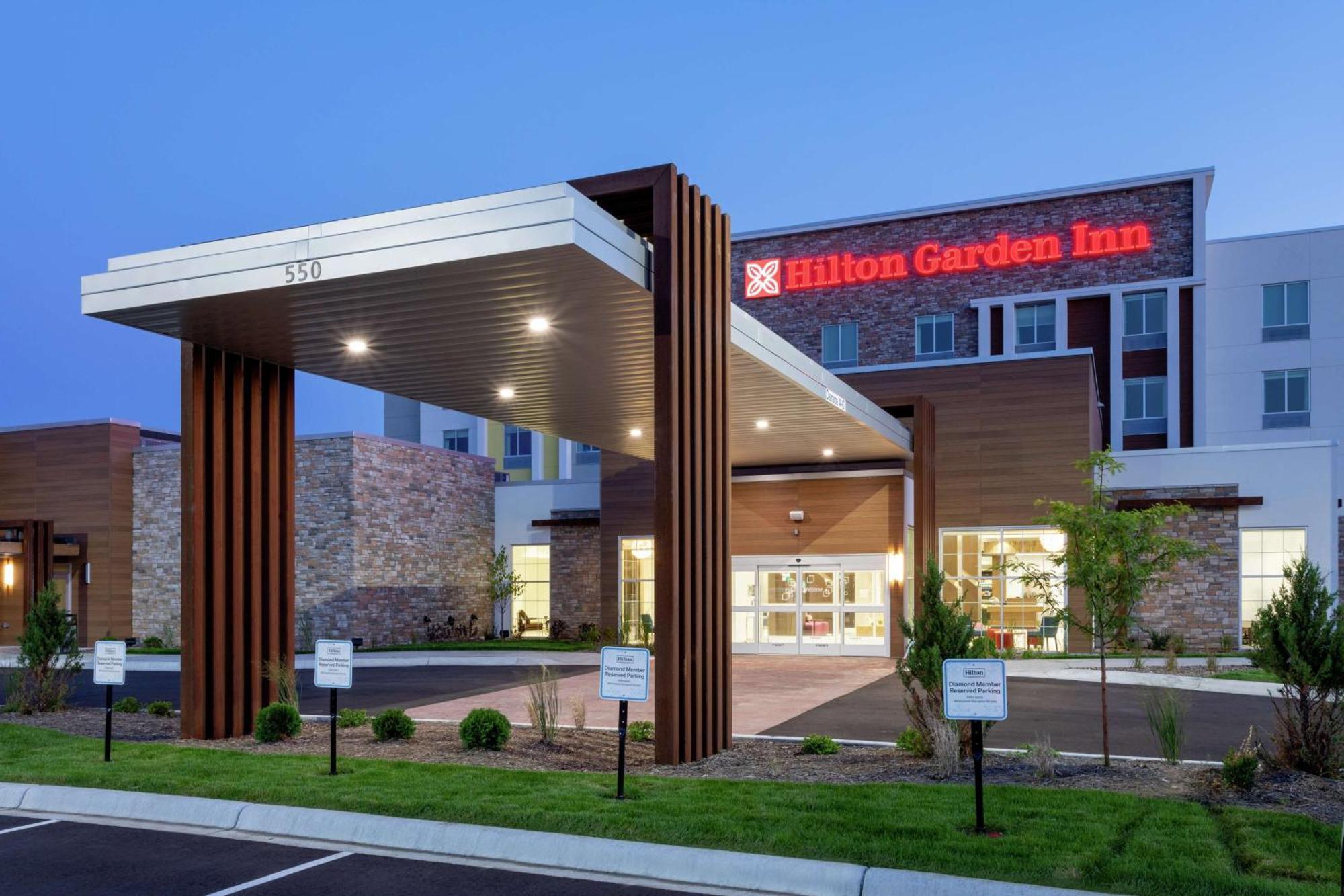 Hilton Garden Inn St. Cloud, Mn Waite Park Exterior photo